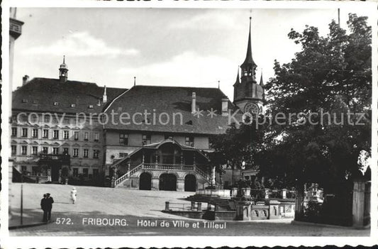 11774109 Fribourg FR Hôtel de Ville et Tilleul Fribourg