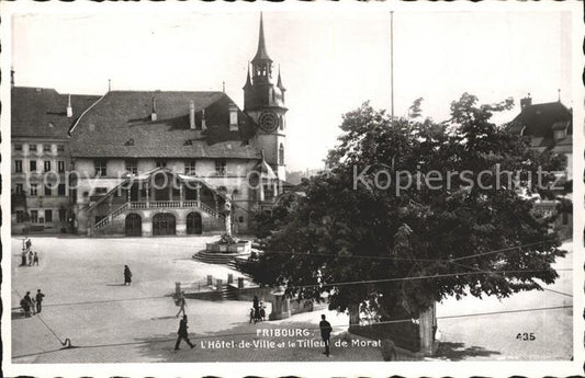 11774127 Fribourg FR Hôtel de Ville et le Tilleul de Morat Fribourg