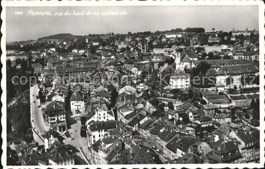 11755770 Fribourg FR Vue du haut de sa cathédrale Fribourg