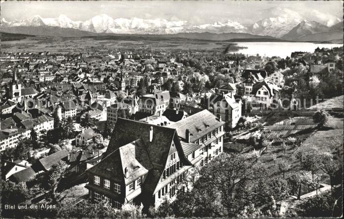 11756391 Bienne Vue sur la ville avec panorama alpin Bienne