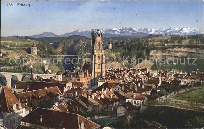 11757339 Fribourg FR Vue générale et la Cathédrale Fribourg