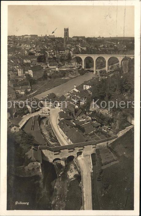 11757373 Fribourg FR Vue générale Le Pont La Cathédrale Fribourg