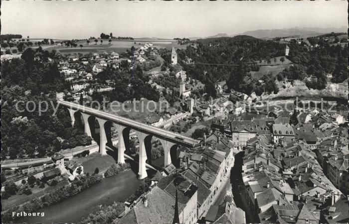 11757689 Fribourg FR Vue générale et Pont de Zaehringen Fribourg