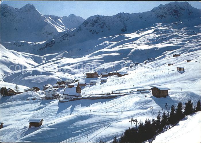 11852595 Arosa GR Domaine skiable avec église de montagne Arosa