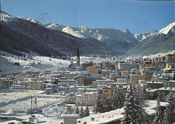 11865481 Davos GR avec patinoire Buehlenhorn Tinzenhorn et Piz Michel Davos Platz