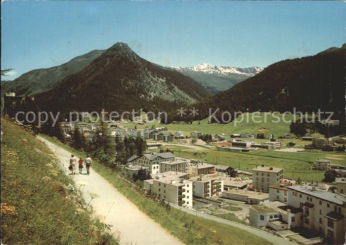 11877721 Davos GR Hohenpromenade avec Seehorn et Pischahorn Davos Platz