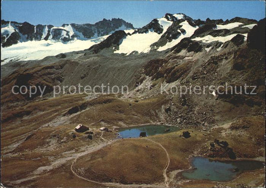 11877858 Davos GR Grialetsch Huette avec Piz Vadret et Piz Grialetsch Davos Plat