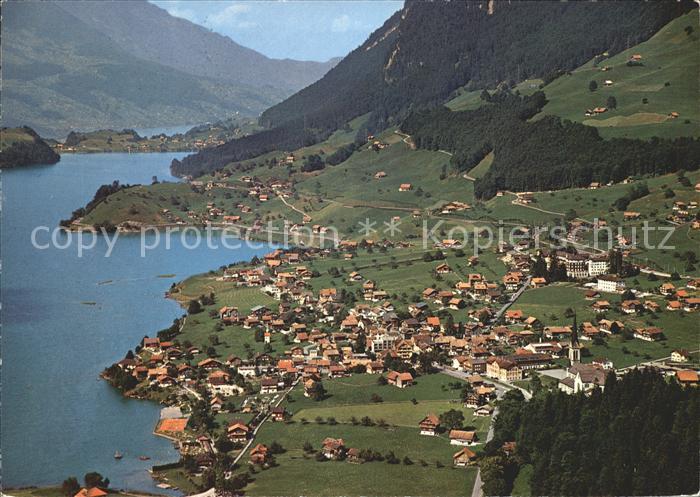 11877946 Lungern Fliegeraufnahme mit See Lungern