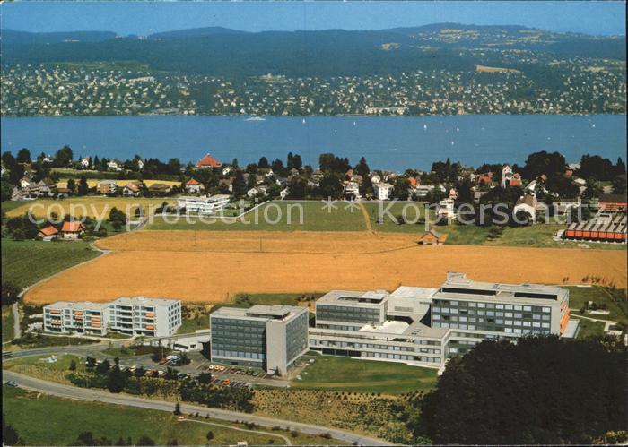 11886094 Kilchberg ZH Krankenhaus Sanitas Fliegeraufnahme Kilchberg ZH