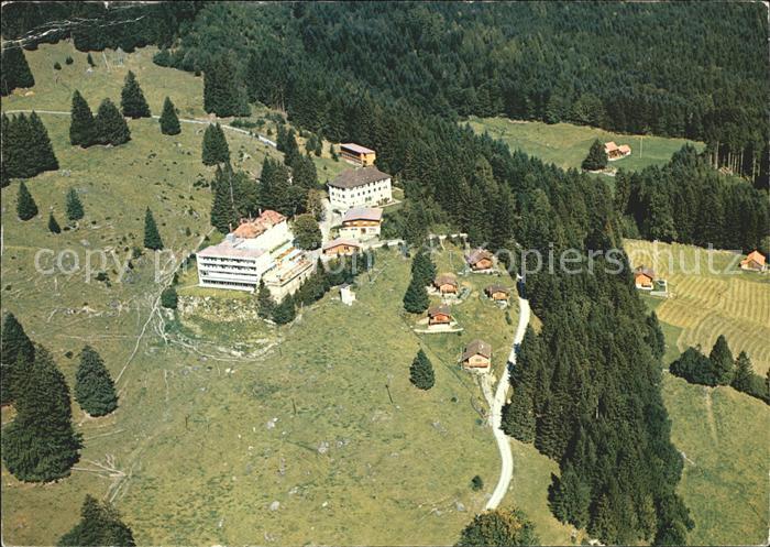 11889678 Oberschan Kur und Ferienhotel Alvier Fliegeraufnahme Oberschan