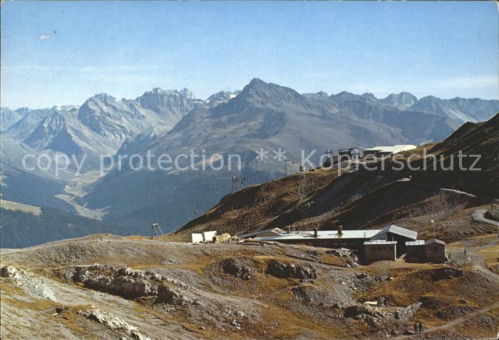 11890987 Davos GR Strelapass Monts du Sertiger et Piz Kesch Davos Platz