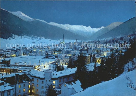 11891230 Davos GR la nuit avec Tinzenhorn Davos Platz