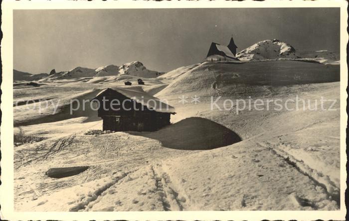 11963481 Arosa GR Refuge église de montagne panorama hivernal Arosa