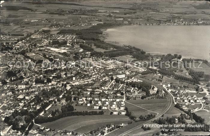 12019746 Yverdon-les-Bains Lac de Neuchâtel depuis Yverdon-les-Bains aérien