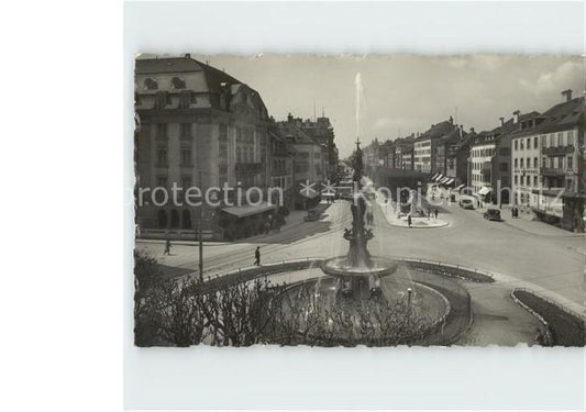 12026635 La Chaux-de-Fonds Grande Fontaine et Rue Léopold Robert La Chaux-de-Fon