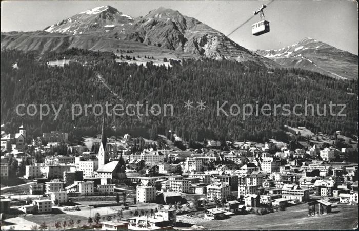 12031288 Davos GR mit Strela Schiahoerner Dorfberg Seilbahn Davos Platz