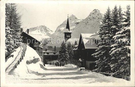 12036134 Arosa GR Quartier du village avec l'église d'Arosa