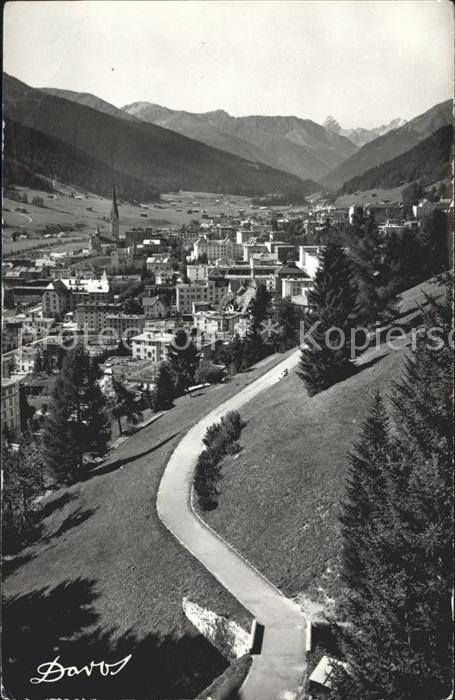 12040573 Davos GR Vue depuis Hohenpromenade avec Buehlenhorn Davos Platz