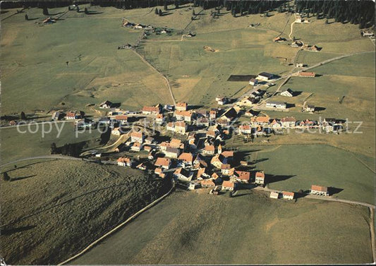 12031809 La Brevine Fliegeraufnahme La Brevine