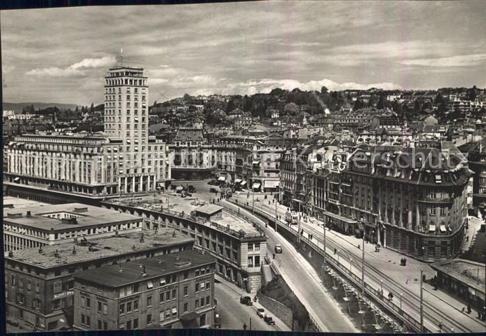 12050583 Lausanne VD Le Grand Pont et la Toru Bel Air Lausanne