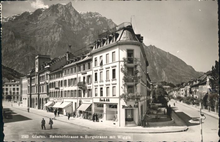 10890781 Glarus GL Glarus Bahnhofstrasse Burgstrasse Wiggis x