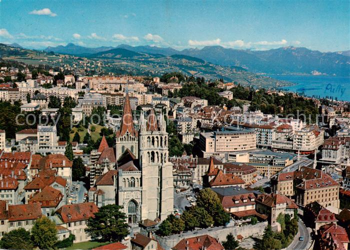 13857093 Lausanne VD Vue Générale et la cathédrale Lausanne VD