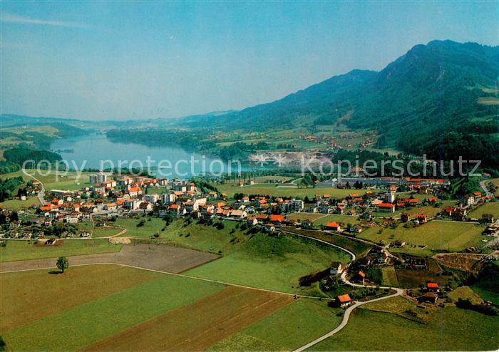 13864594 Gruyere Gruyeres FR Broc et le lac de Gruyere