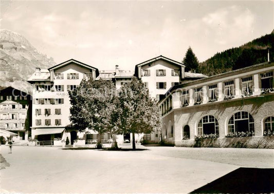 13866872 Leukerbad Loueche-les-Bains VS La Place et l Hôtel Maison Blanche