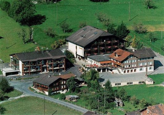 13885835 Giswil Giswyl OW Hotel Restaurant Alpenroesli Fliegeraufnahme