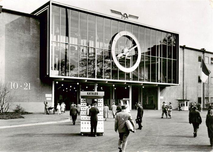 13895209 Basel BS Entrée principale des nouveaux halls d'exposition Carte postale officielle Bâle