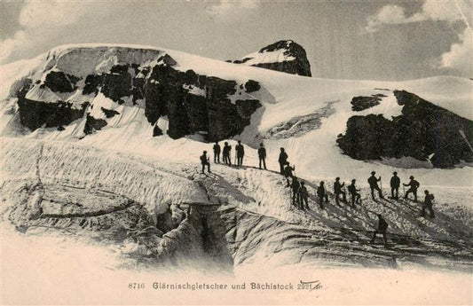 13919744 Glarus_GL Glaernischgletscher und Baechistock