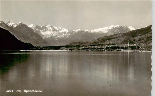 13920710 Alpnach_OW Panorama Blick ueber den Alpnachersee Alpen