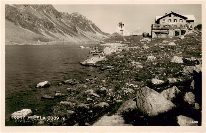 13926475 Flueela-Hospitz_2389m_Flueelapass_GR Panorama