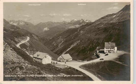 13926528 Furkapasshoehe Hotel Furka Blick gegen Andermatt