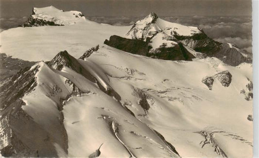 13931466 Wildhorn_3048m_Muerren_BE Panorama Bergwelt mit Diableret und Oldenhorn