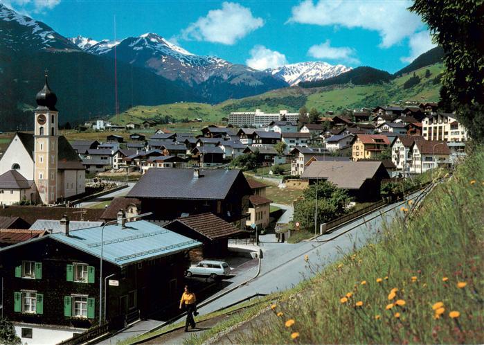 13944751 Disentis_GR mit Kirche und Oberalppass