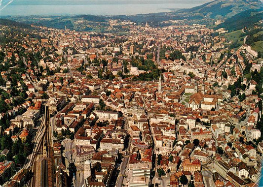 13946059 St_Gallen_SG Stadtpanorama mit Blick zum Bodensee