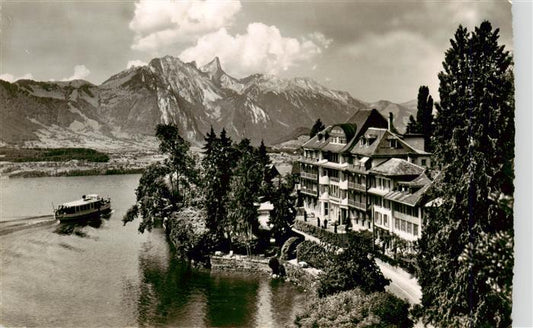 13948776 Gunten_Thunersee_BE Hotel du Lac mit Stockhorn