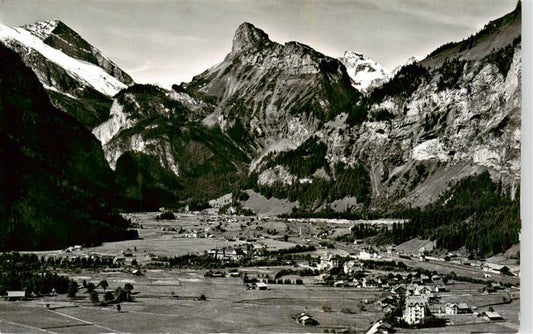 13949483 Kandersteg_BE Panorama Blick gegen Gemmipass