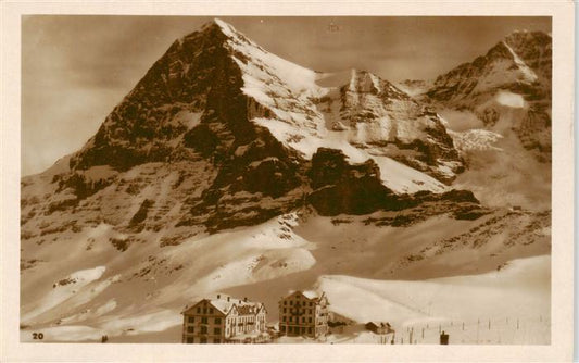 13950524 Kleine_Scheidegg_Interlaken_BE avec Eiger et Moench