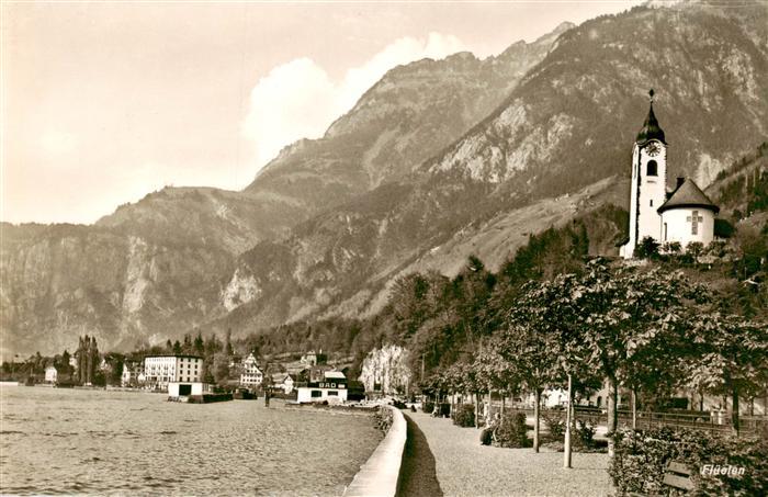 13950655 Flueelen_Vierwaldstaettersee_UR Panorama avec église