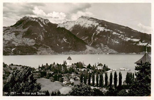 13960735 SPIEZ_Thunersee_BE Panorama mit Schloss