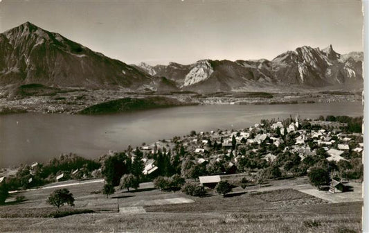 13960778 Sigriswil_Thunersee_BE mit Niesen und Stockhorn