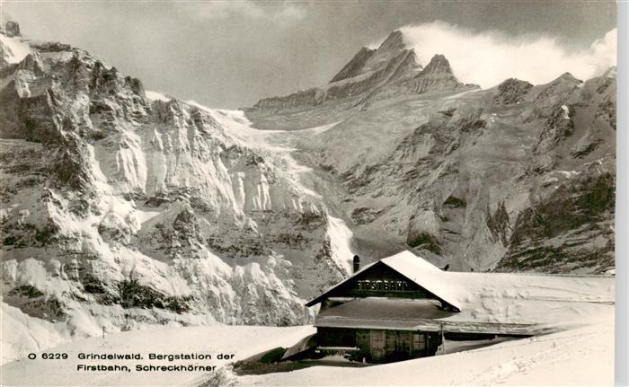 13960842 Grindelwald_BE Bergstation der Firstbahn Schreckhoerner