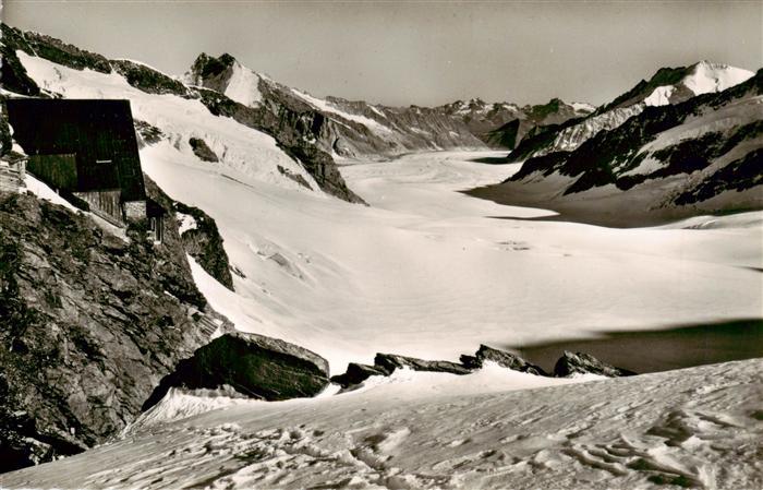 13961002 Jungfraujoch_3457m_BE Blick auf Berghaus und Aletschgletscher