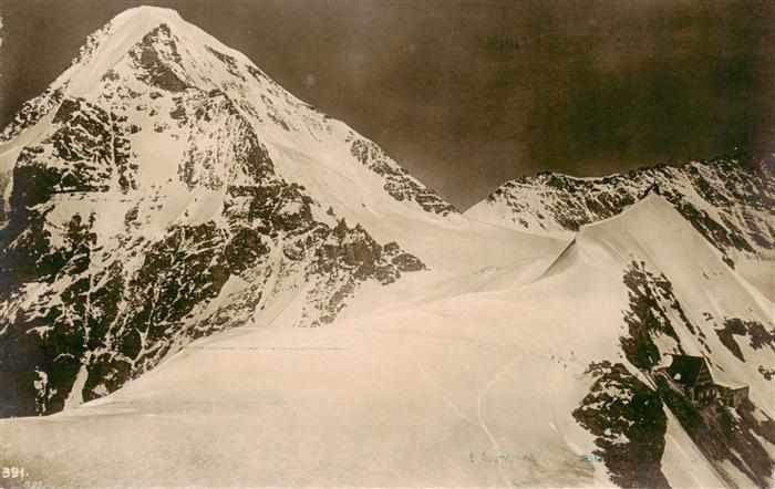 13961005 Jungfraujoch_3457m_BE Berghaus Sphinx und Moench