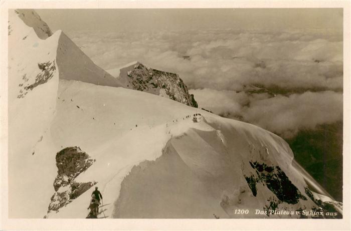 13961011 Jungfrau_4167m_BE Das Plateau von Sphinx aus