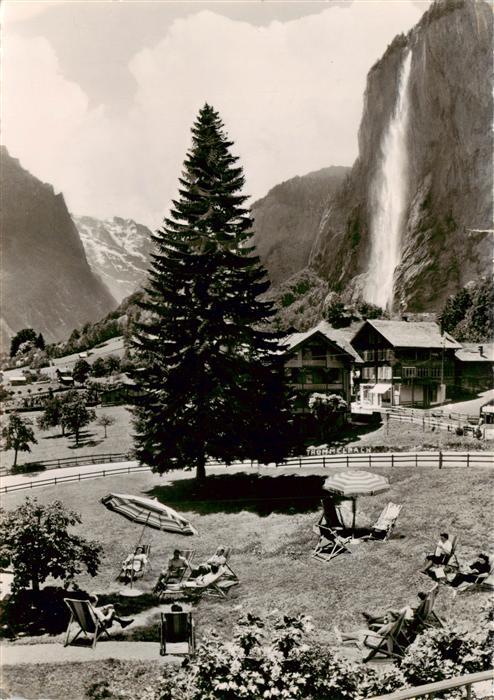 13961091 Lauterbrunnen_BE Hotel Staubbach mit Wasserfall