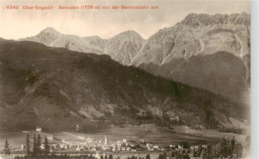 13961168 Samaden Vue depuis le chemin de fer de la Bernina